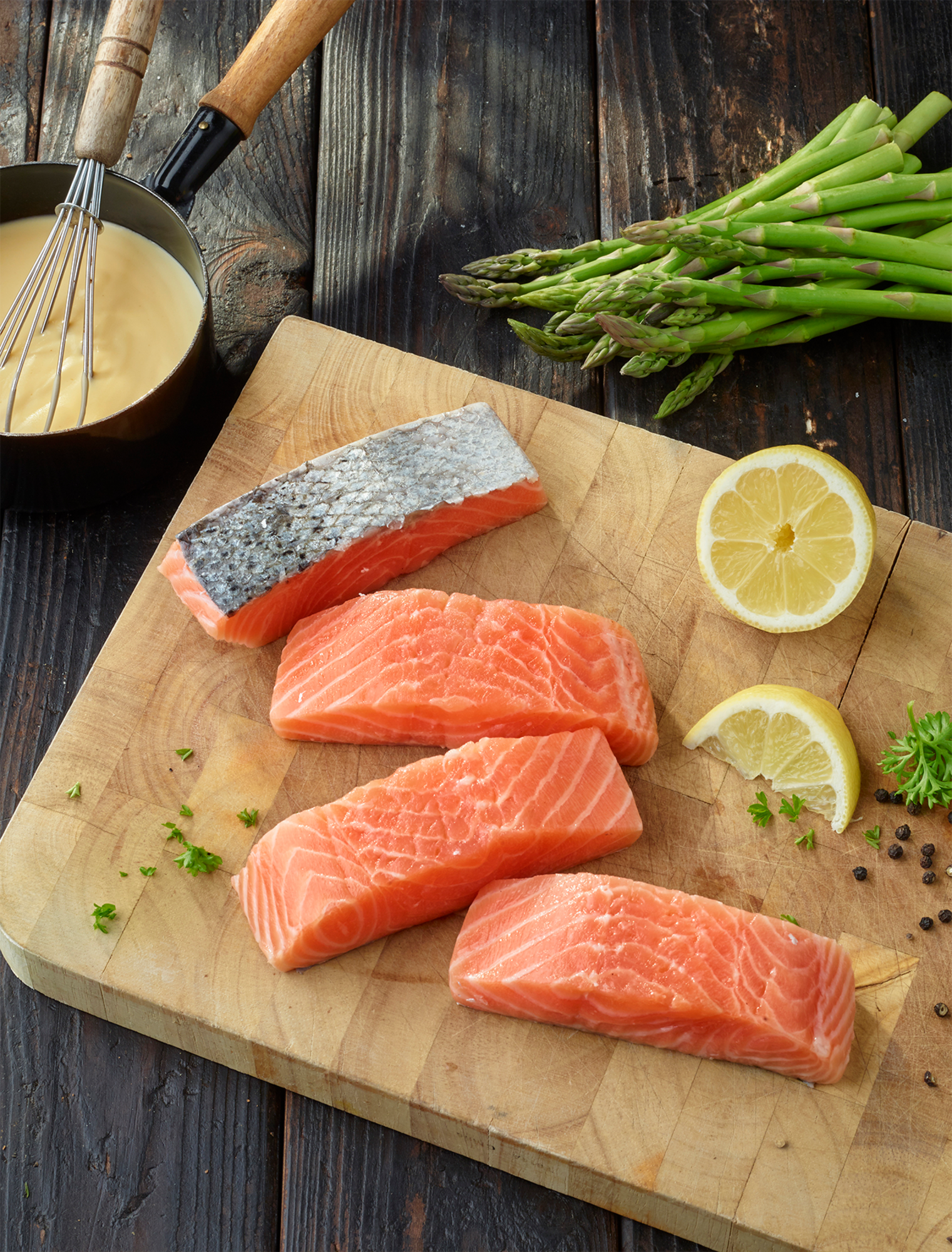 L'ATELIER POISSONNERIE 4 PAVÉS DE SAUMON GLOBAL GAP AVEC PEAU ET SANS ARÊTE